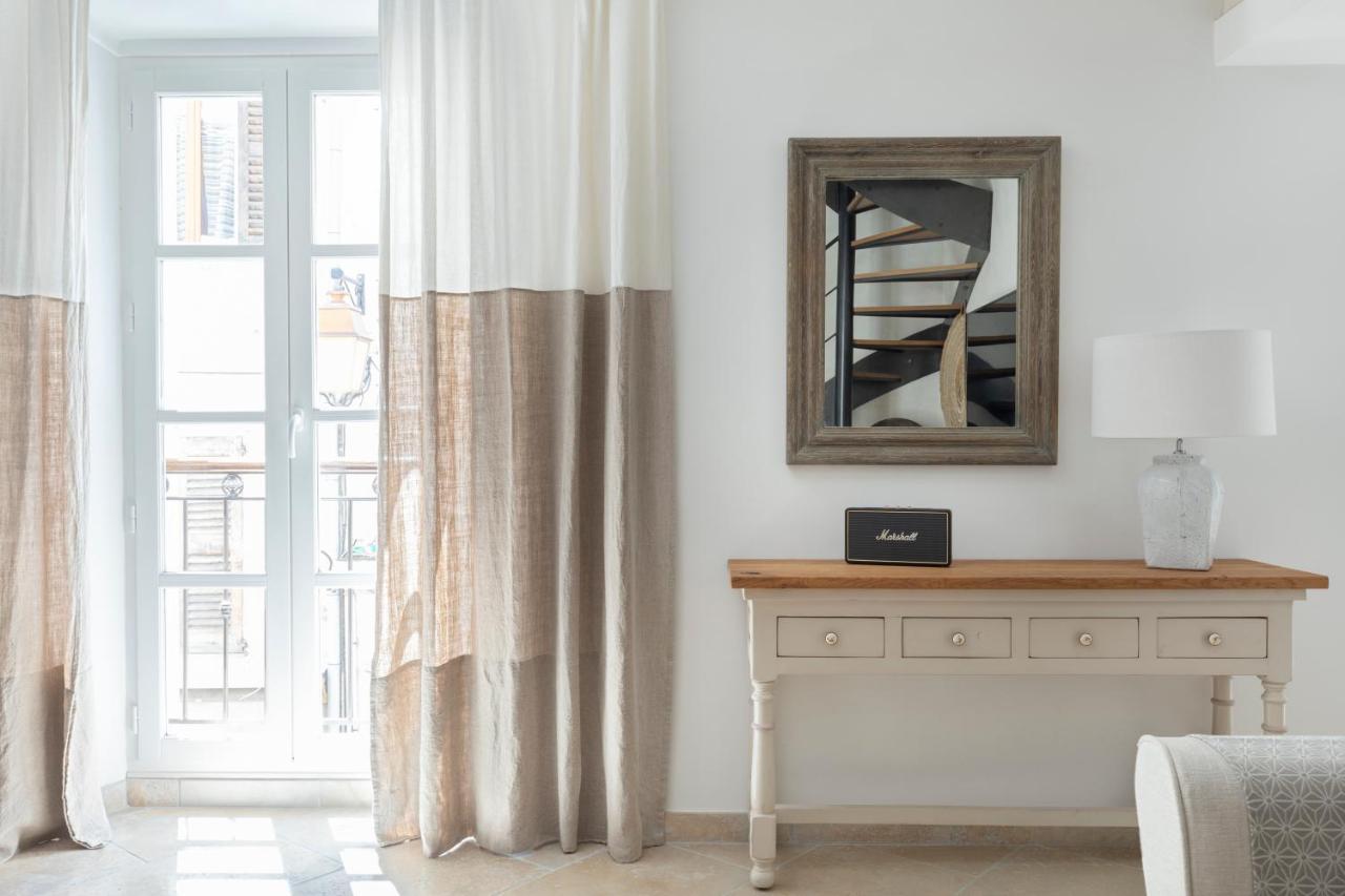Ma Maison A Valbonne - 3 Luxury Apartments In Heart Of Village Exterior photo